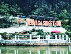 Menikmati Kesejukan Air Terjun Sri Gethuk di Tengah Panasnya Yogyakarta