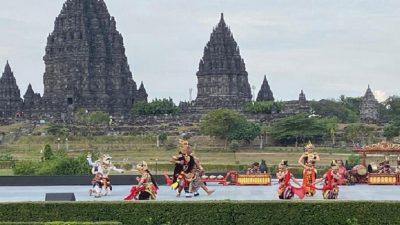 Rental Mobil Jogja untuk Perjalanan Wisata Sejarah dan Budaya